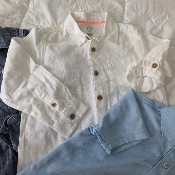 Kids Blue and White Button Down Shirts, size 4 & 5 - Picture 2 of 10